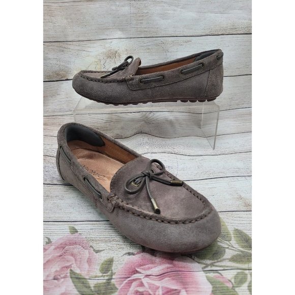 Vionic Women’s Nubuck Loafers Virginia Taupe Leather Suede Boat Shoes Size 5 - Picture 1 of 14